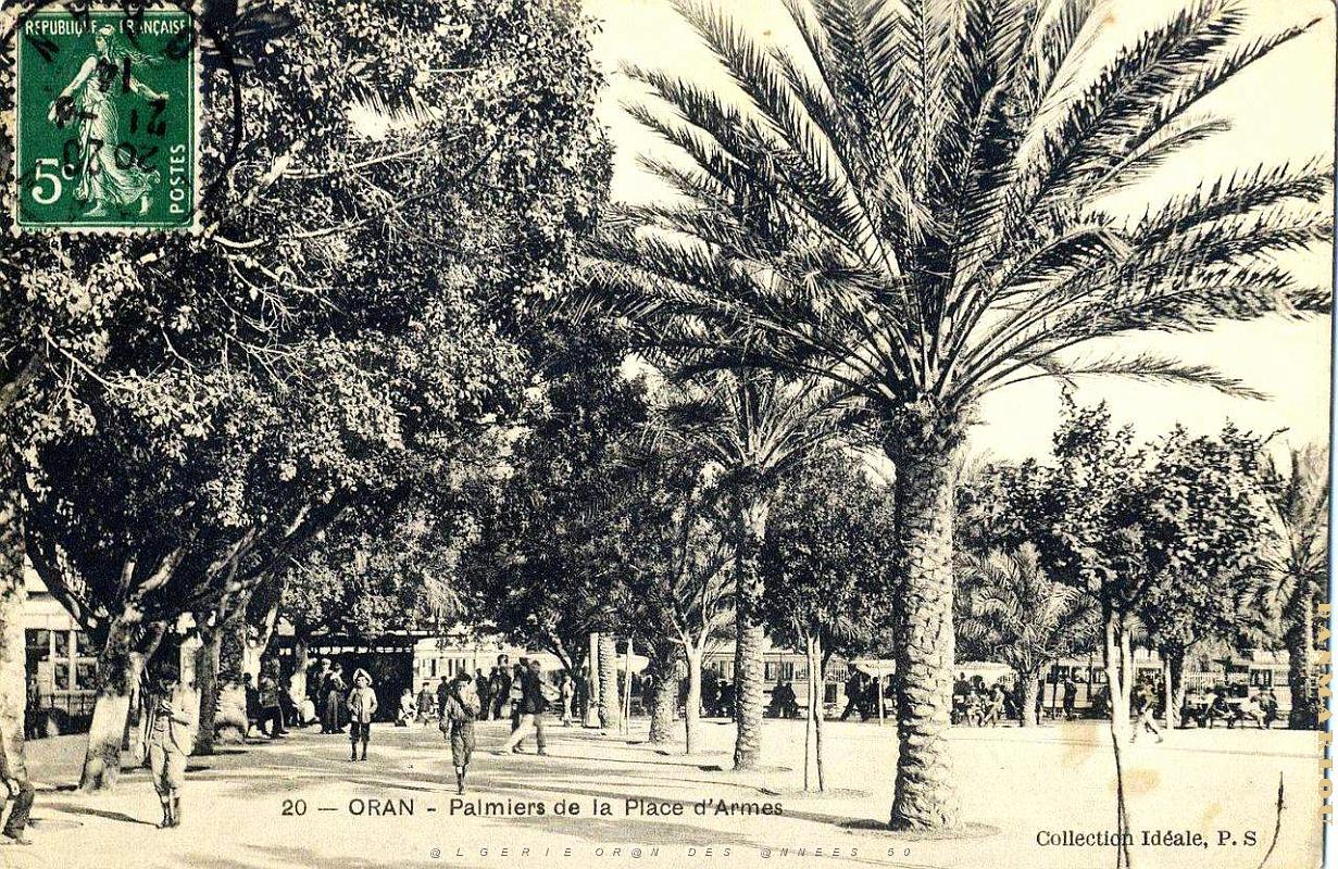 PA i- 02- Place d'armes animee.jpg